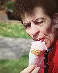 Barbara POSTLES